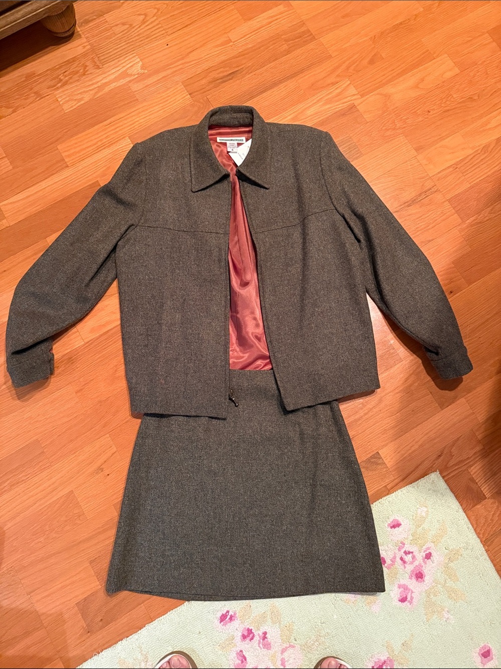 Boston Proper Gray Two-Piece Skirt Suit with Rust Lining